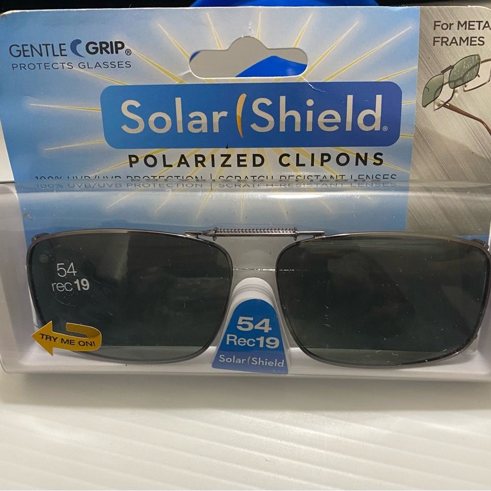 Solar Shield Gentle Grip Polarized Clipons 54 Rec 19 100% UVA/UVB Protection New